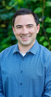 Headshot of Dr. Matthew P. Scoles
