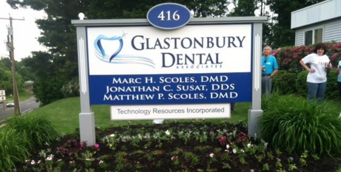 Glastonbury Dental Associates sign