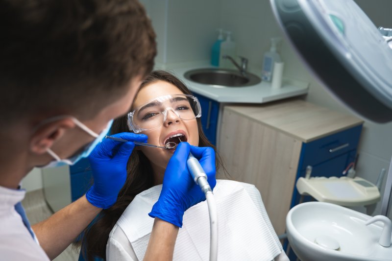 A woman who’s about to get a root canal